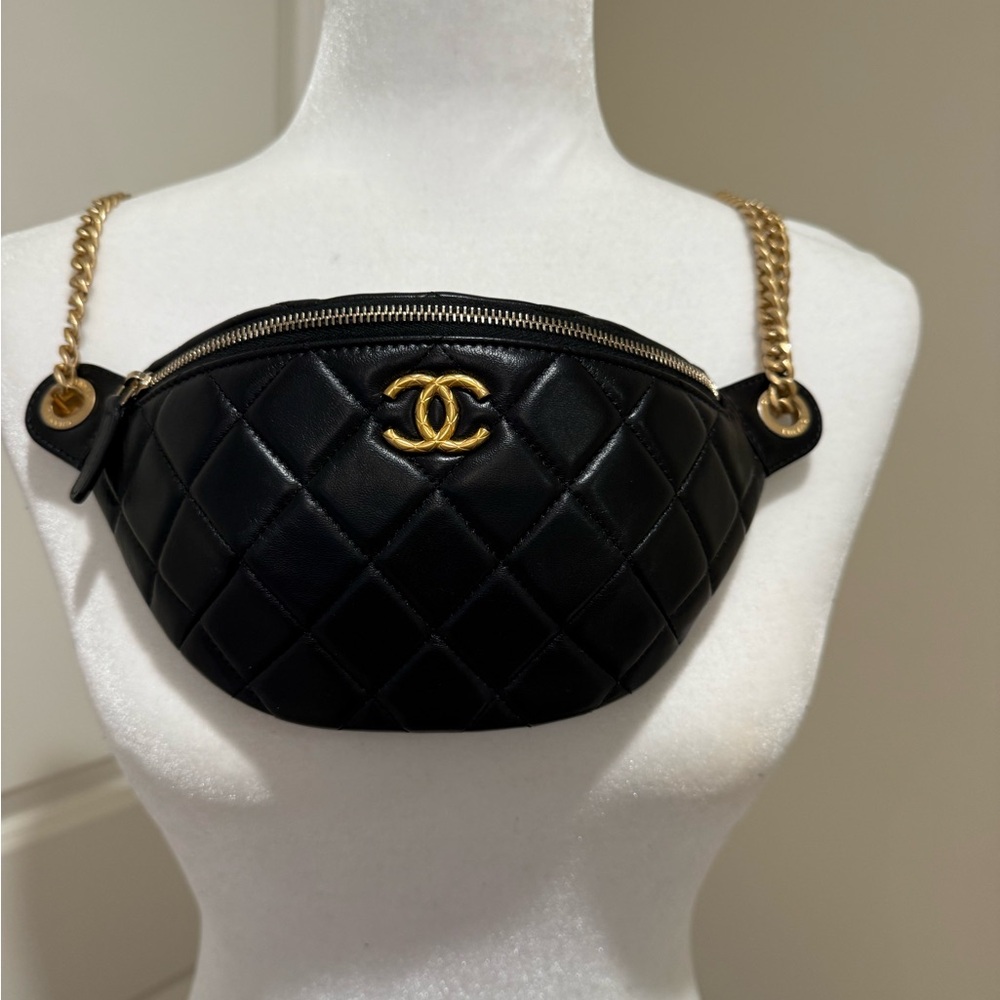 ❤️Authentic Chanel Lambskin Quilted Waist Belt Fanny Bum Bag Black & Gold ❤️ - Picture 10 of 16